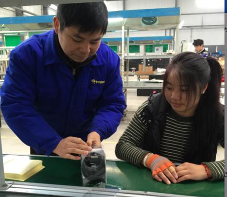 華寶公司獲&ldquo;流動人口工作先進集體&rdquo;、鄭御璽獲&ldquo;最美新寧海人&rdquo;榮譽稱號雙豐收